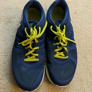 2014 Nike Free running shoes Blue with neon green